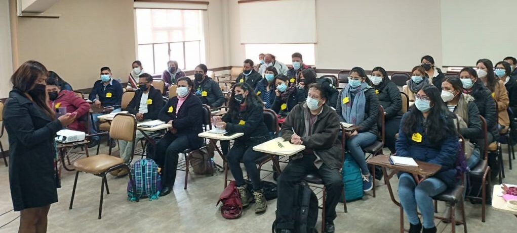 Avanza trabajo de capacitación para la actualización cartográfica en La Paz