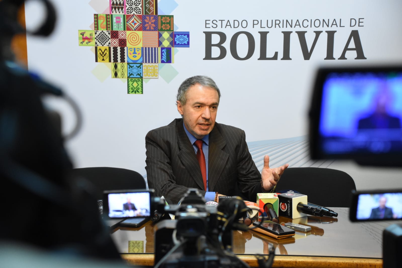 Vocero cuestiona que la oposición busque boicotear el censo