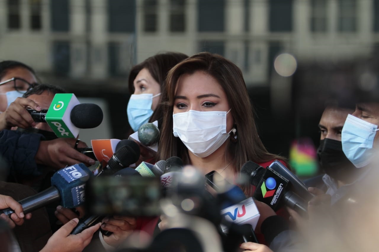 Viceministra Alcón asegura que el Presidente estará en Santa Cruz, entregará obras y anunciará inversiones por su aniversario