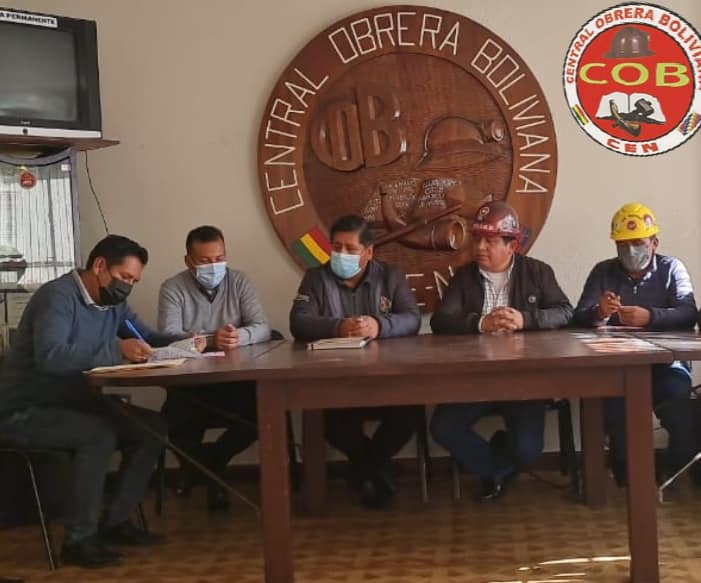 La COB convoca a sus bases y a otros sectores a la gran marcha de respaldo al Gobierno y a la democracia