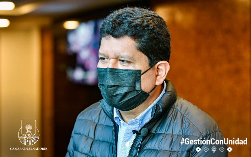 Senador del MAS ve ilegalidad en levantamiento estadístico de Camacho y advierte con proceso