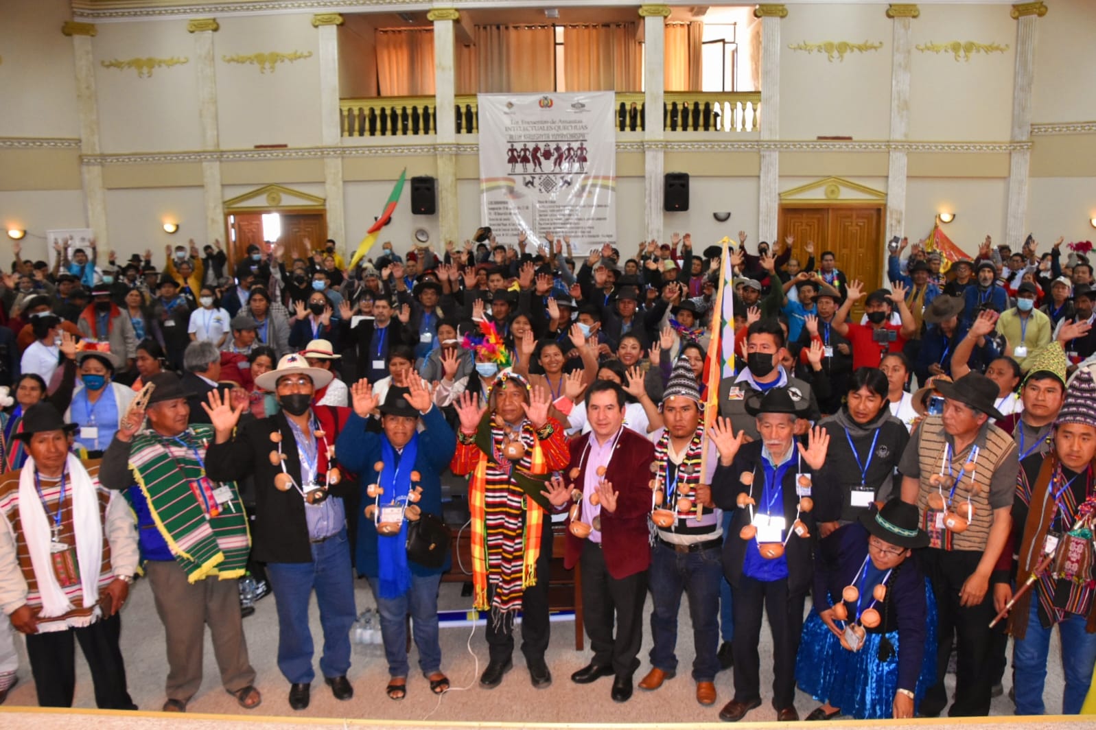 Vicepresidente convoca a trabajar en unidad en la construcción del Estado Plurinacional