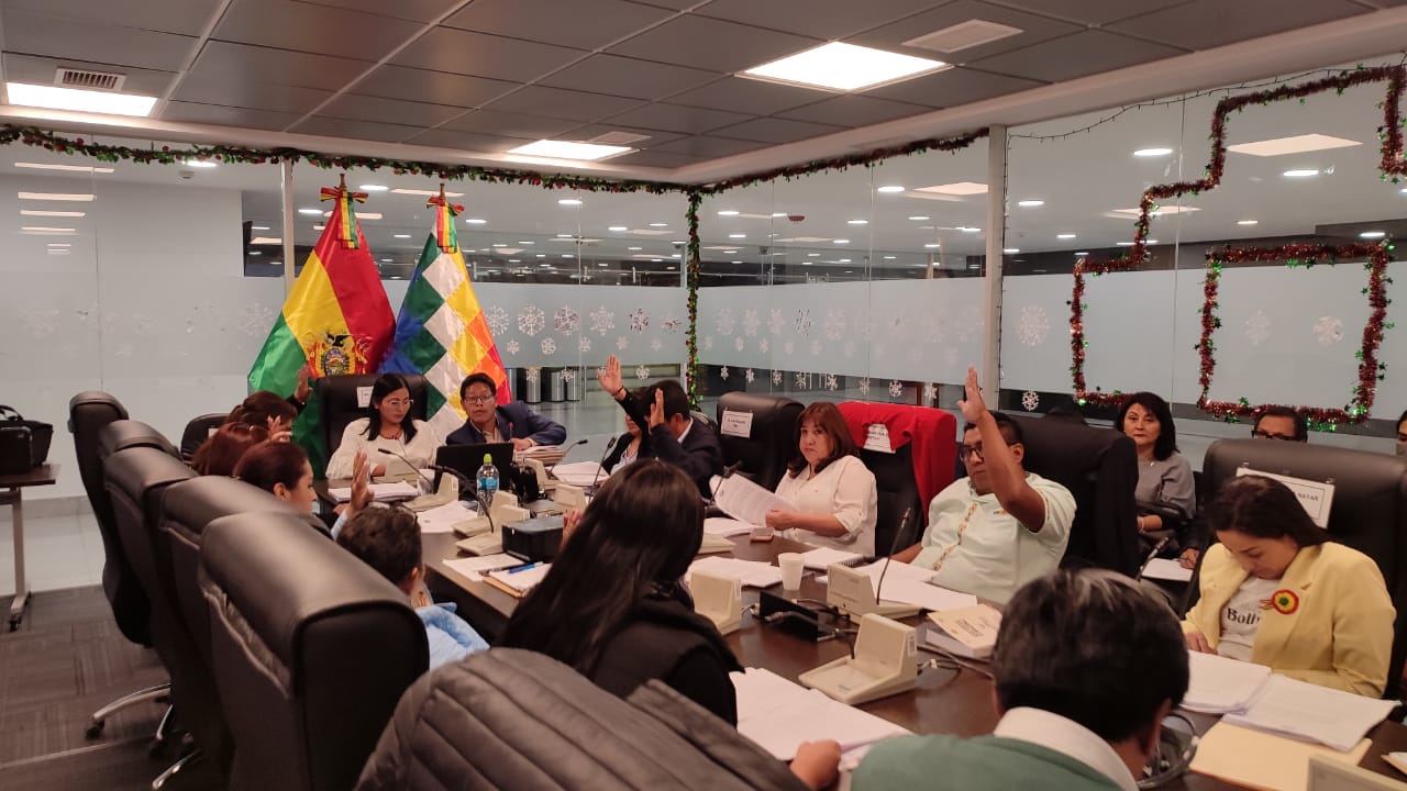 Comisión de Planificación da curso a créditos para tres programas nacionales