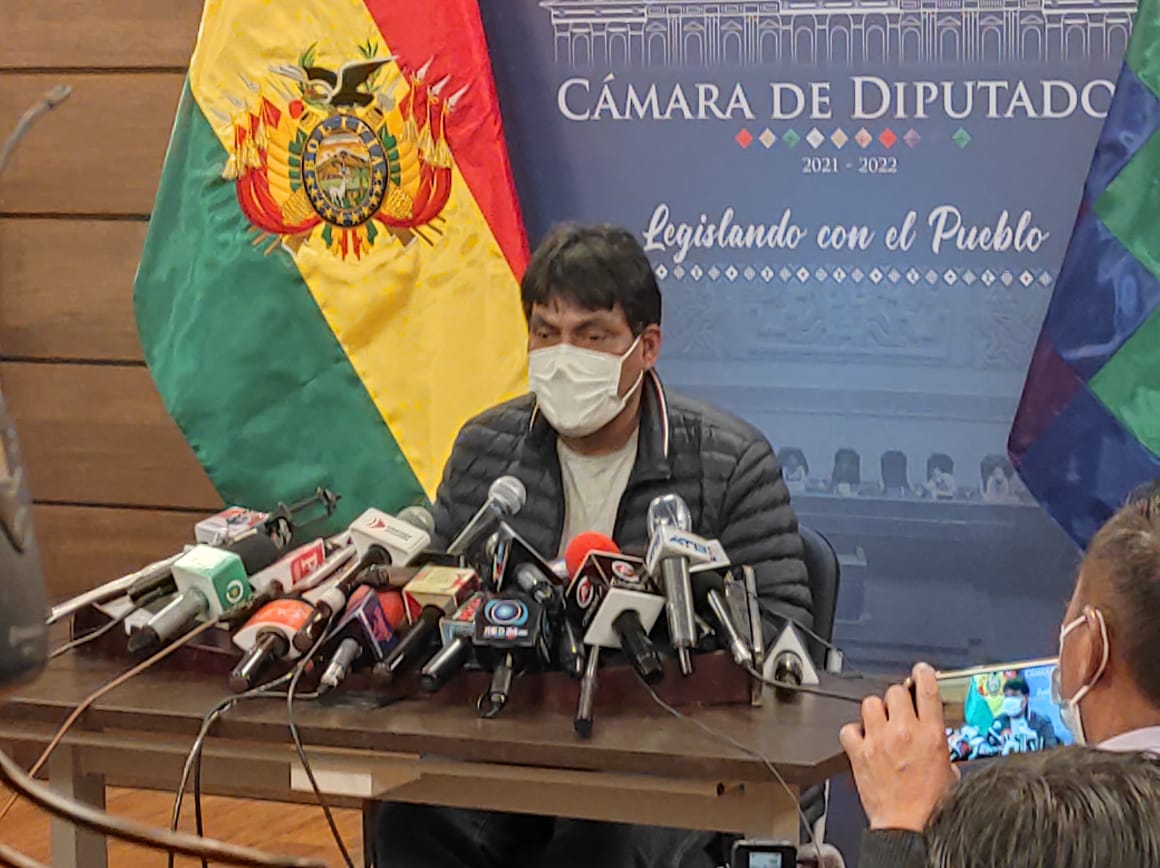 Diputado Arce presume que suspensión de juicio de Murillo en EEUU obedece a algún tipo de protección