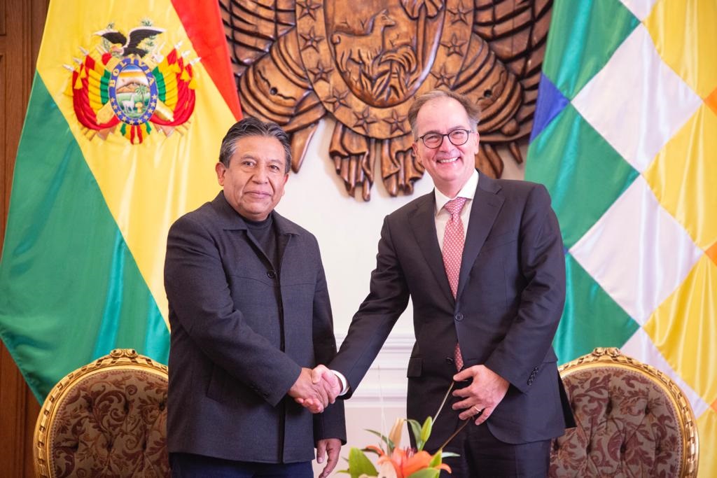 Choquehuanca gestiona la adscripción de Bolivia a la Conferencia de La Haya de Derecho Internacional Privado