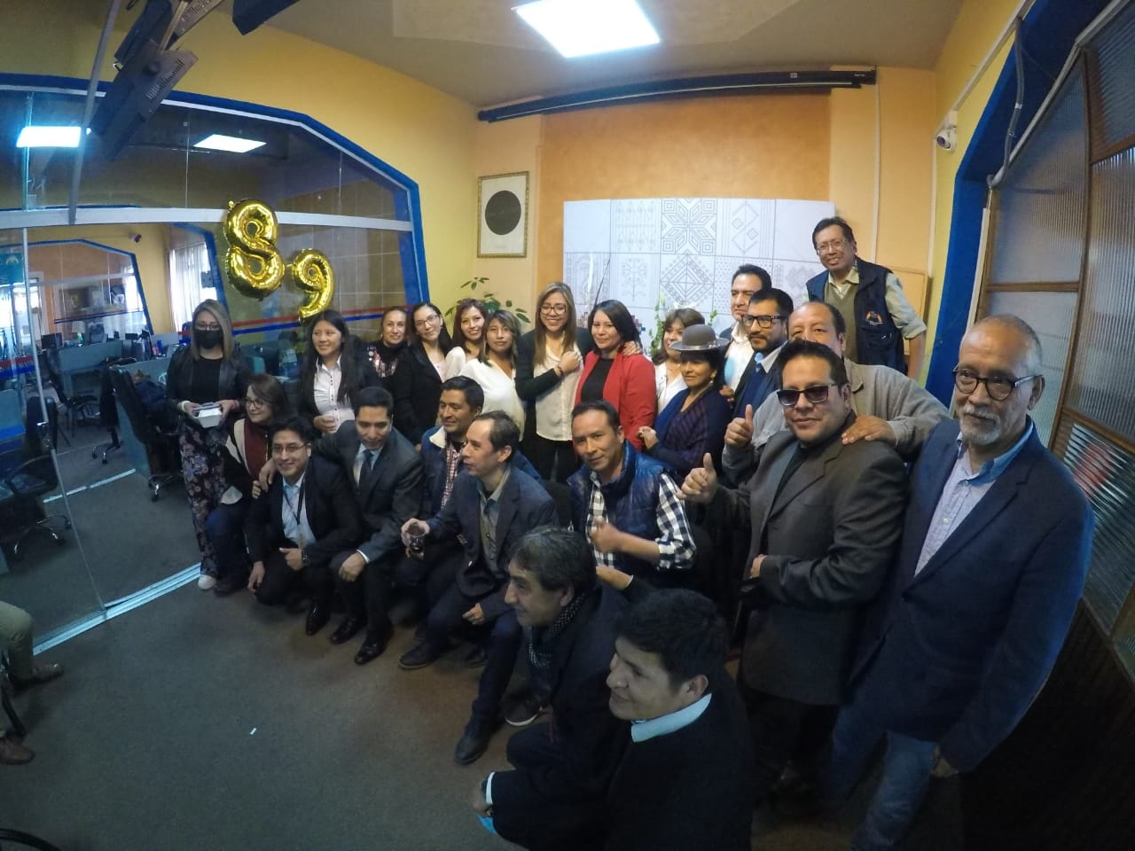 Alcón ratifica compromiso de democratizar la información y que la voz del pueblo llegue a toda Bolivia