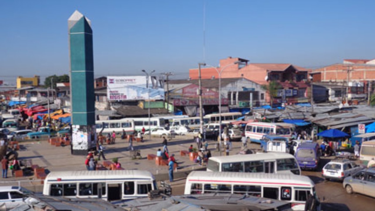 Viceministra afirma que no hay motivos para un paro y convoca a trabajar por la estabilidad