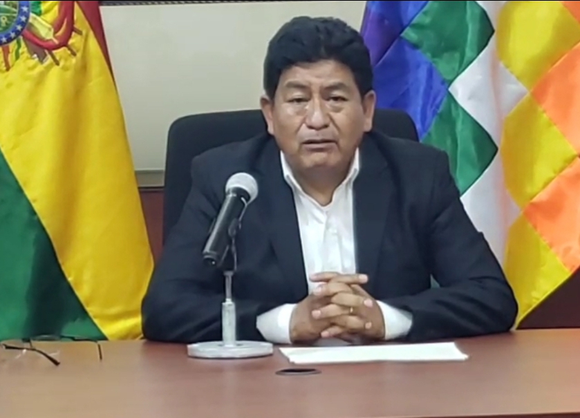 Ministro afirma que Calvo y la Unión Juvenil Cruceñista fracasaron con su paro