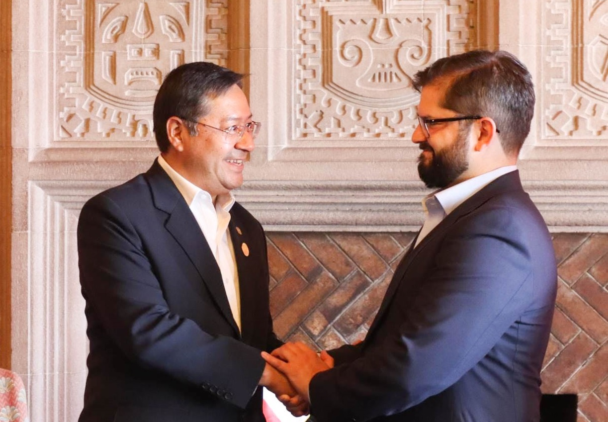 Presidentes de Bolivia y Chile afianzan una “relación constructiva” para atender a sus pueblos