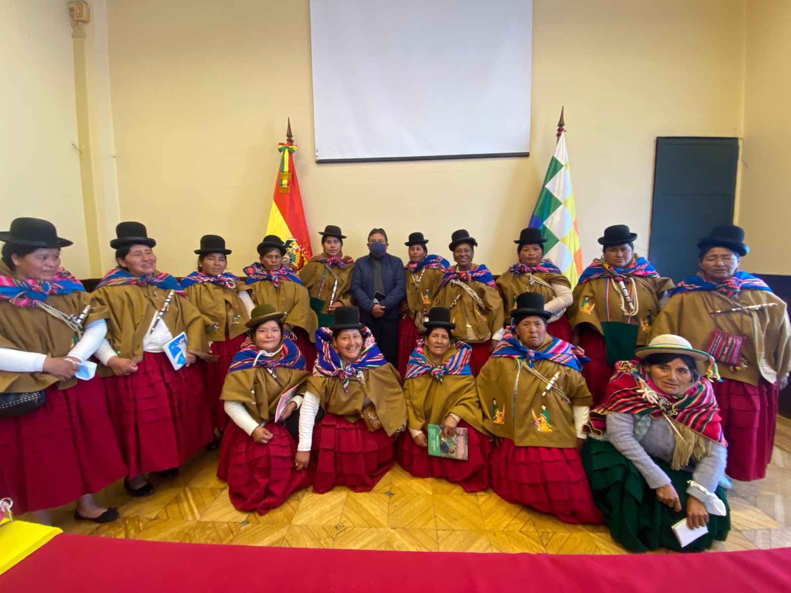 Vicepresidente y Bartolinas se reúnen para analizar propuestas relacionadas a la unidad y la justicia