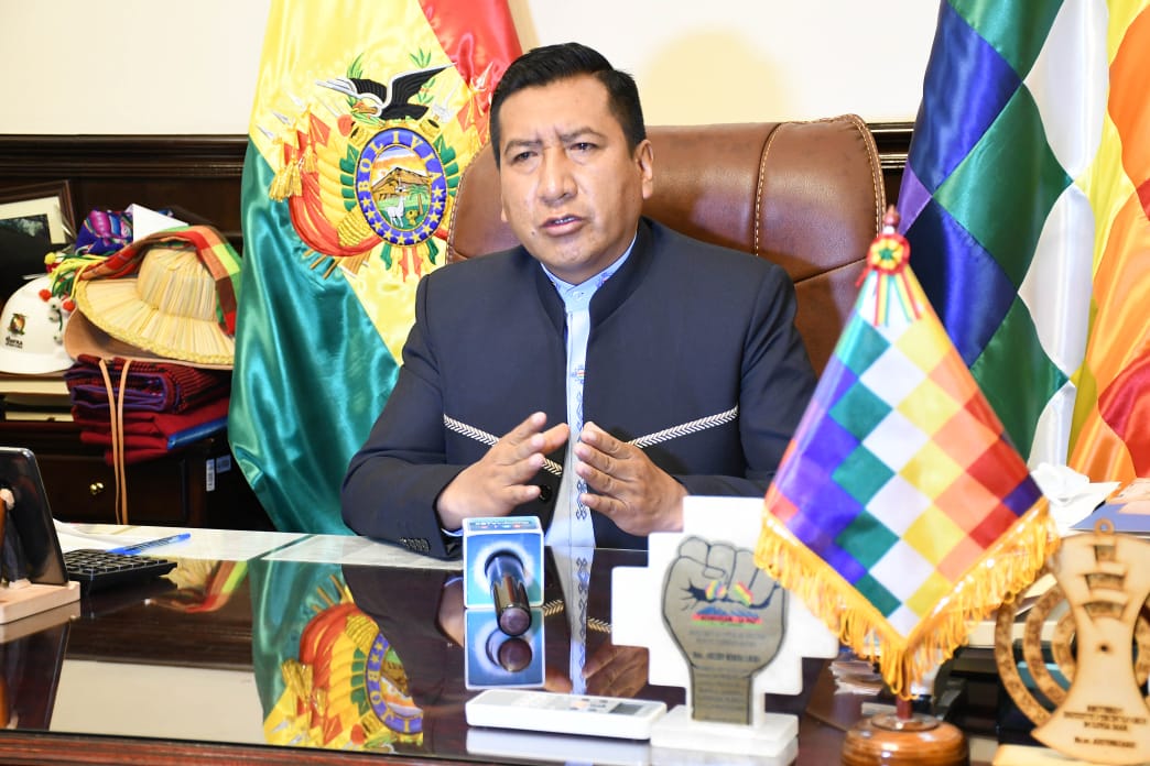 Presidente de Diputados califica de “mafia organizada” a policías implicados en venta de autos robados y pide que sean dados de baja