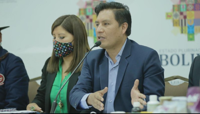 Auza asegura que paro “salvaje” de Camacho se cayó en pedazos y lamenta atentado contra la salud