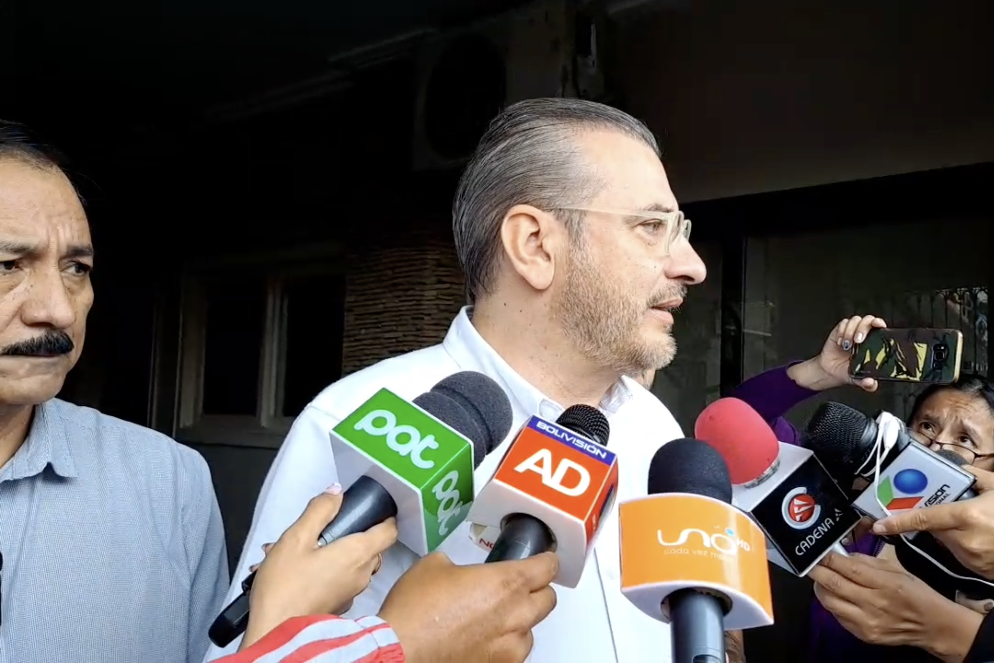 Comité cruceño deja solo a Camacho y decide asistir al Encuentro por el Censo