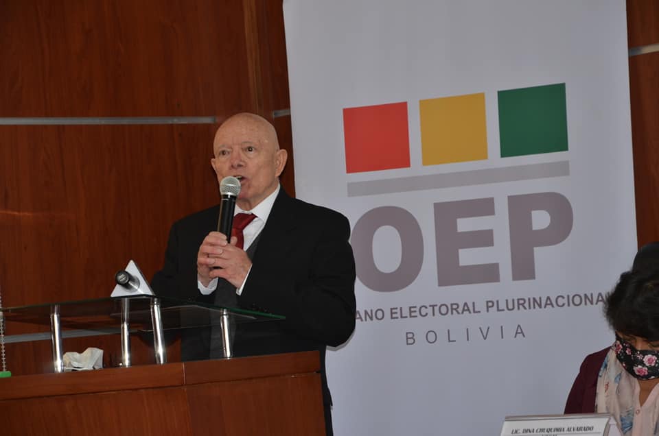 TSE aboga por el diálogo y afirma que en democracia no hay traidores, sino disidencias