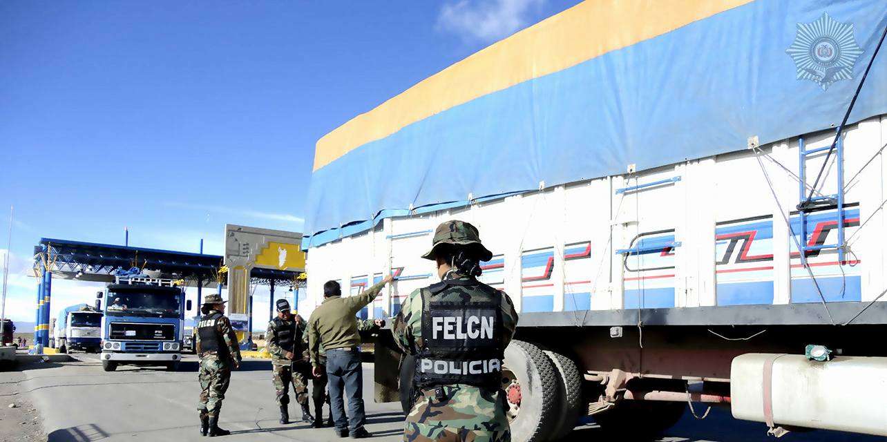 Gobierno asegura que reestructuración de la policía antidroga está en etapa final 