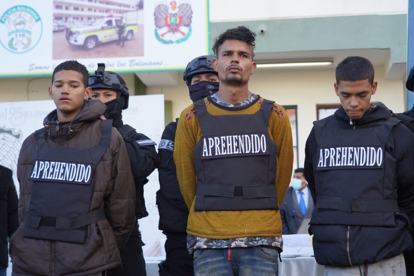 El Alto: FELCC aprehende a tres extranjeros acusados de múltiples asaltos 