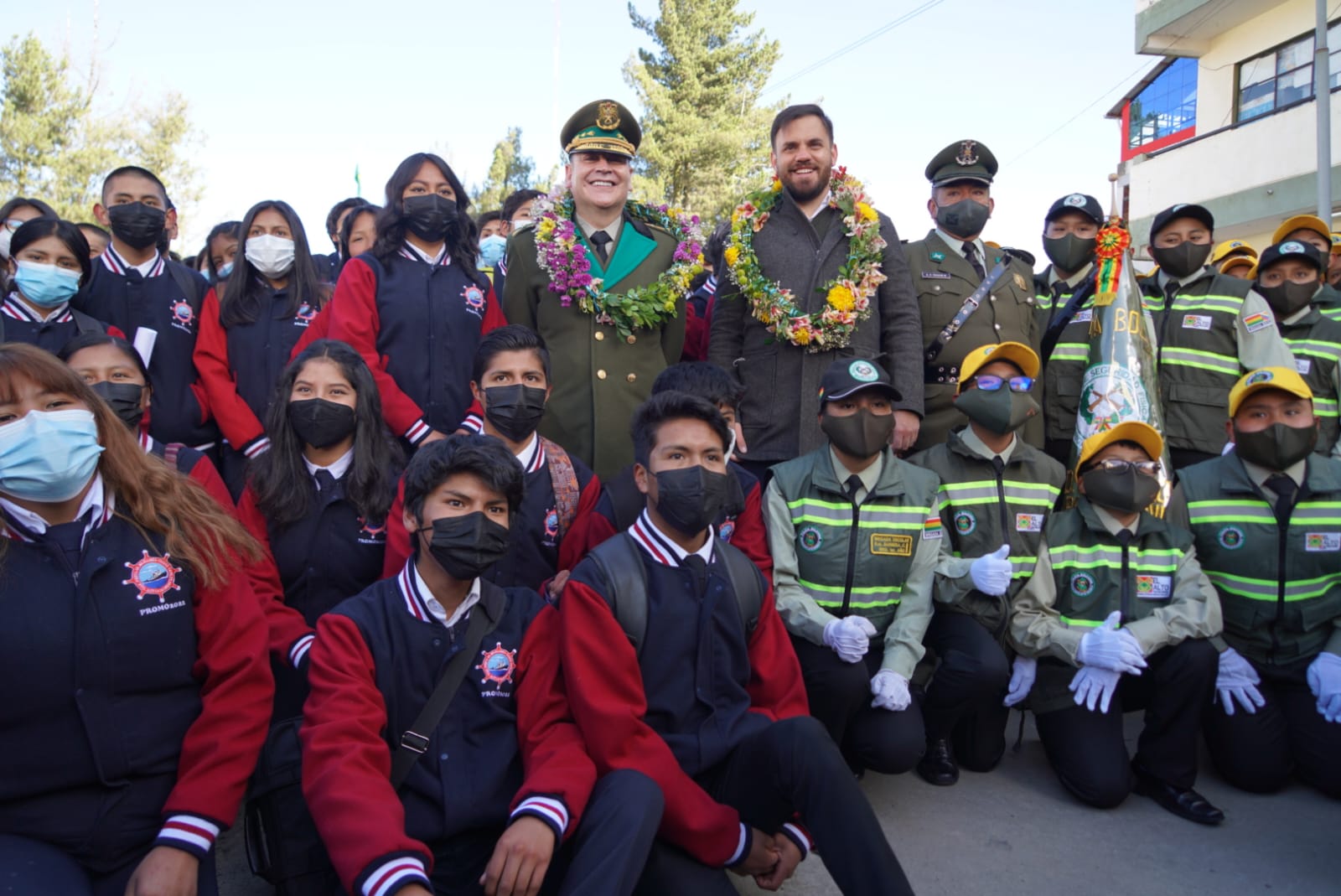 Inician campaña “La Seguridad Ciudadana, un compromiso de todos y todas” en El Alto