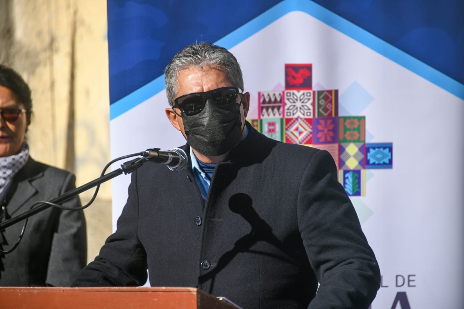 Novillo afirma que la instalación de los radares para el control aéreo tiene un “avance significativo” 