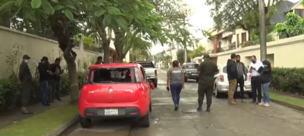 Identifican cinco vehículos que trasladan a grupos de choque y explosivos para el paro