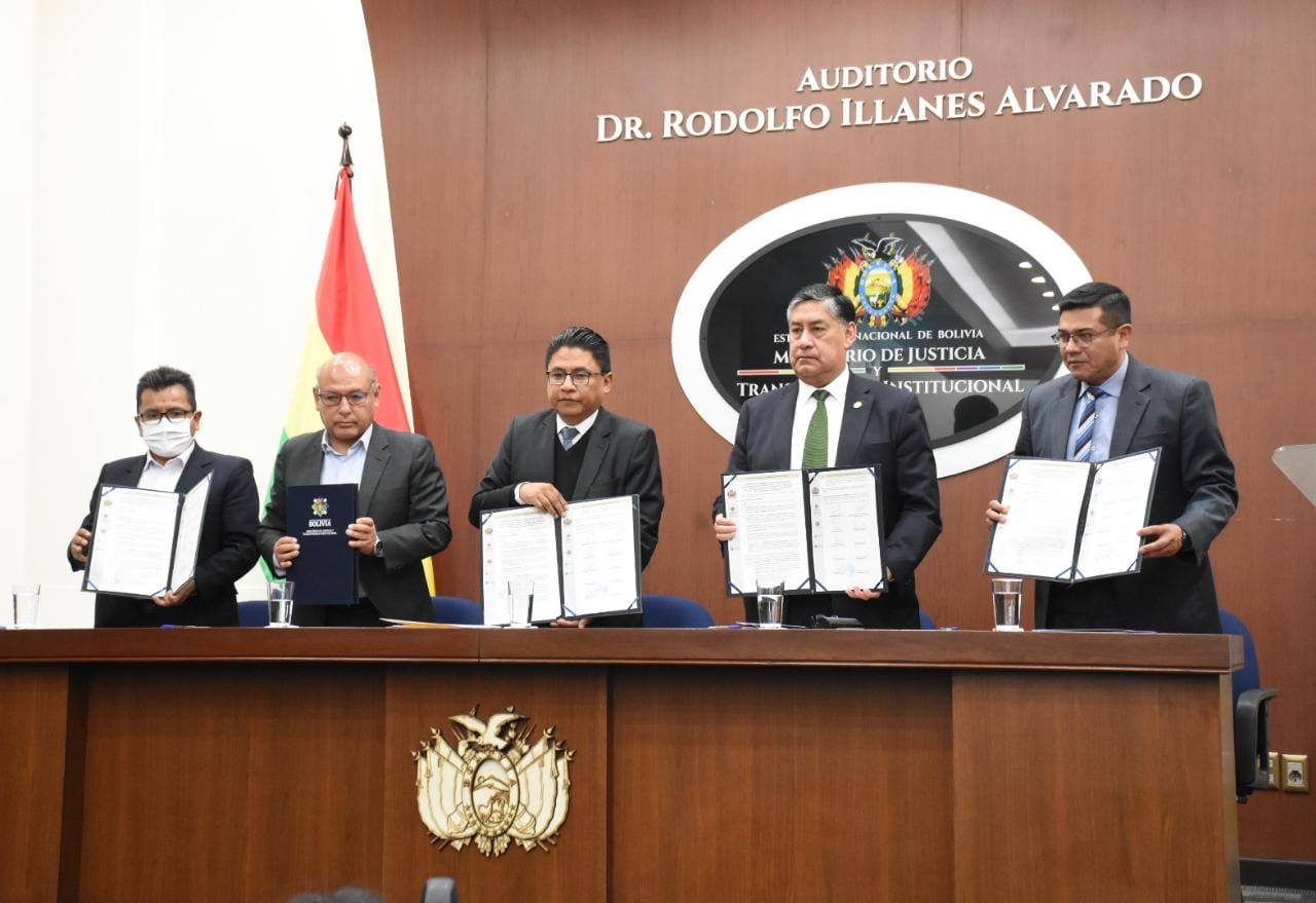 Ministerio de Justicia, TSJ, Fiscalía, Defensoría y la FAM trabajarán contra la violencia de género en Bolivia 
