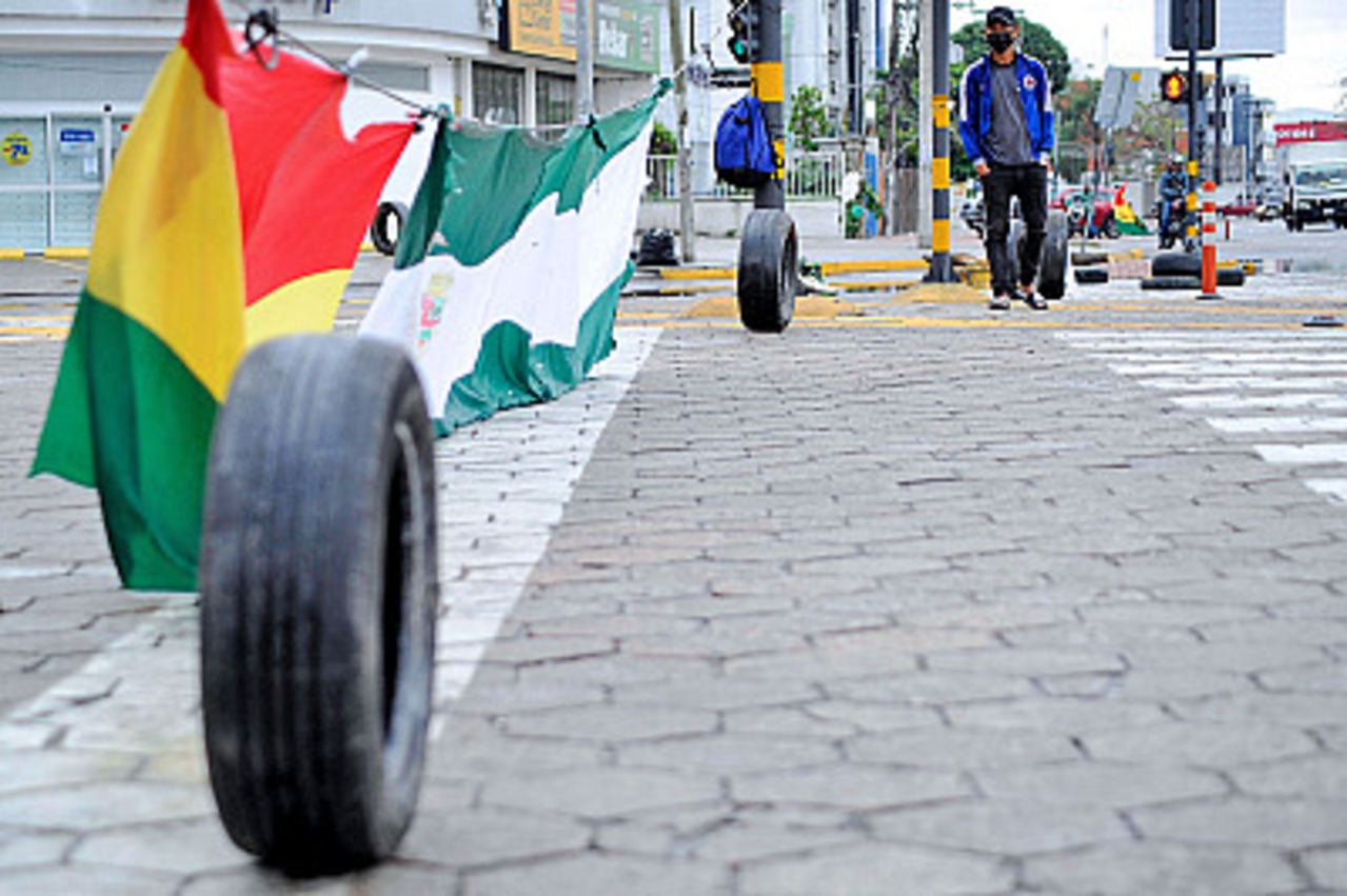 Gobierno: Pérdidas por paro en Santa Cruz “han dilapidado 50 años de recursos de coparticipación”