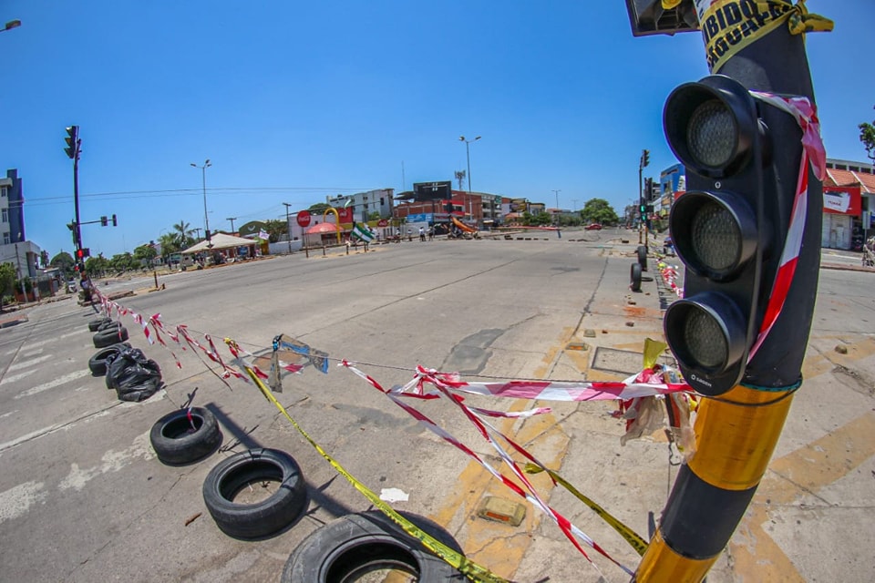 Policía arresta a bloqueadores que extorsionaban bajo influencias de narcóticos 