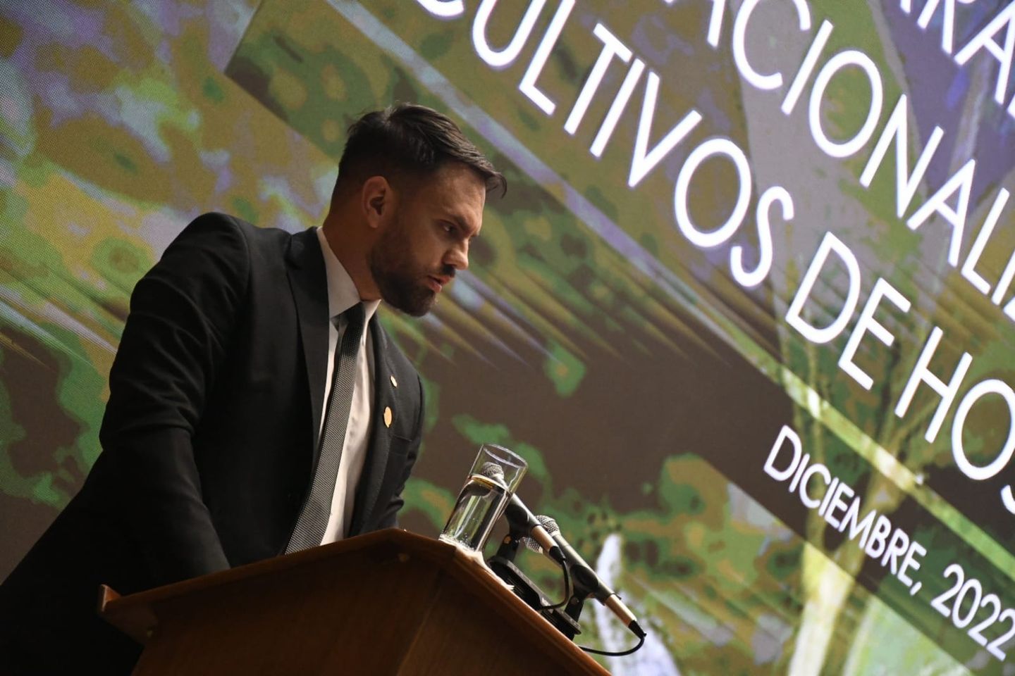 Ministerio de Gobierno desmiente una publicación de El Deber y le pide rectificación en apego al “periodismo honesto y objetivo”