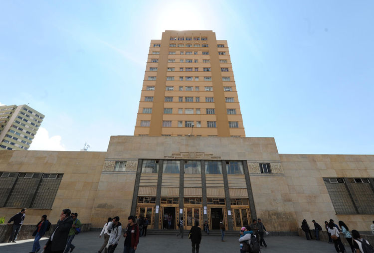 UMSA anuncia acciones legales en contra de la Ordenanza 046 que permite edificaciones sin restricciones en La Paz