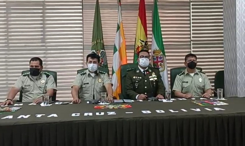 Comandante de Santa Cruz es posesionado con el compromiso de concluir investigaciones pendientes