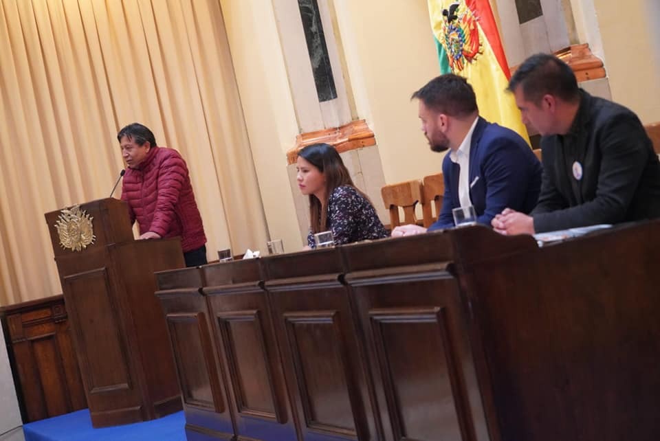 Choquehuanca destaca la necesidad de unirse para luchar contra la violencia