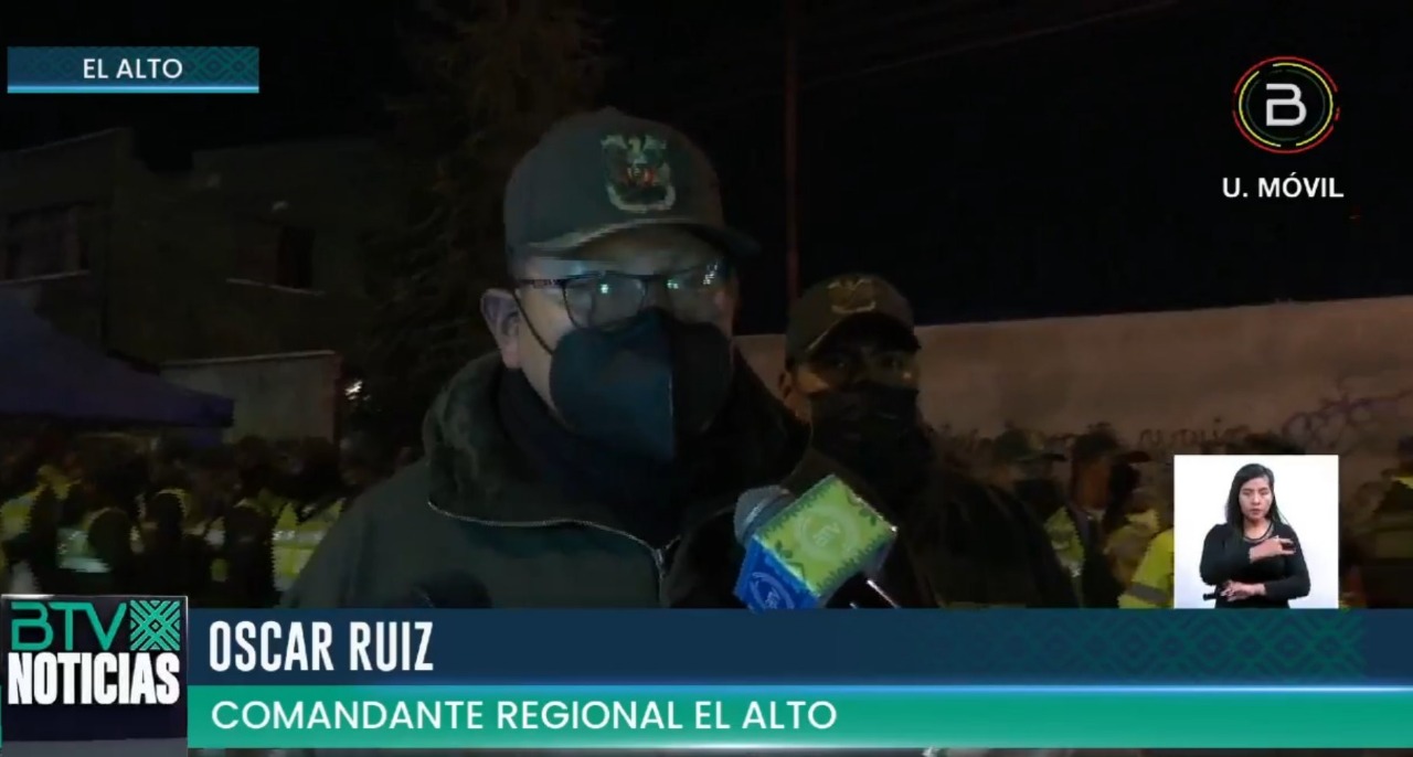 El Alto: Policía inicia operativo y despliega más de 200 efectivos para evitar encendido de fogatas 