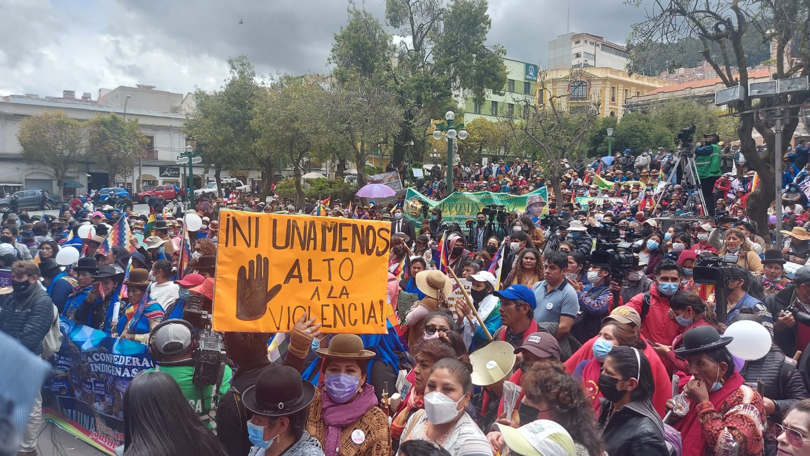 Mujeres presentan anteproyectos de ley para endurecer penas contra violadores, feminicidas e infanticidas