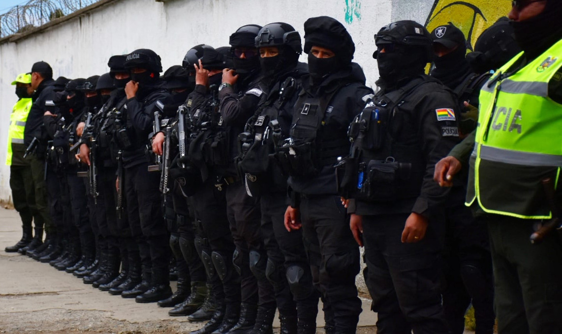 Policía se desplaza “estratégicamente” para evitar confrontaciones en marcha de cocaleros 