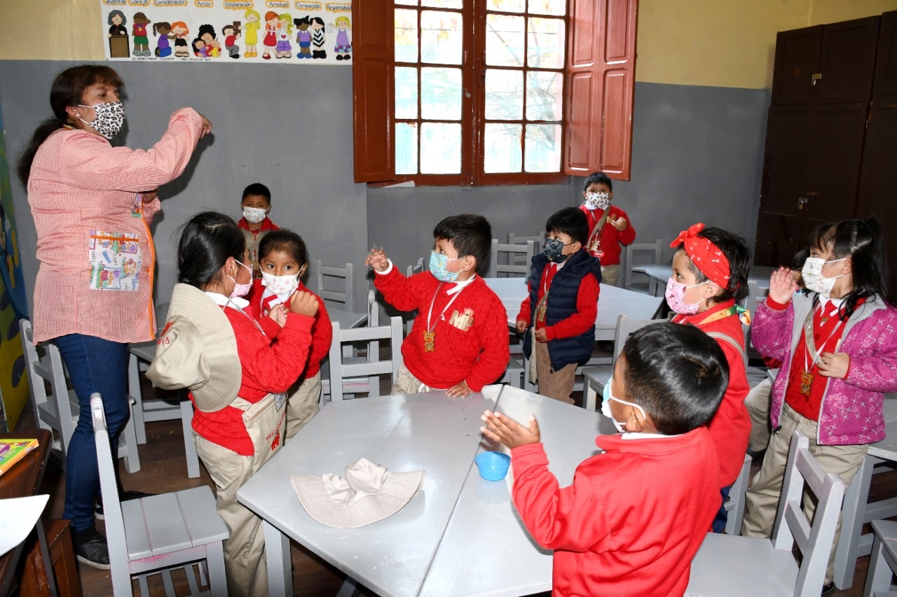 El 98% de las unidades educativas retornó a clases en la modalidad presencial