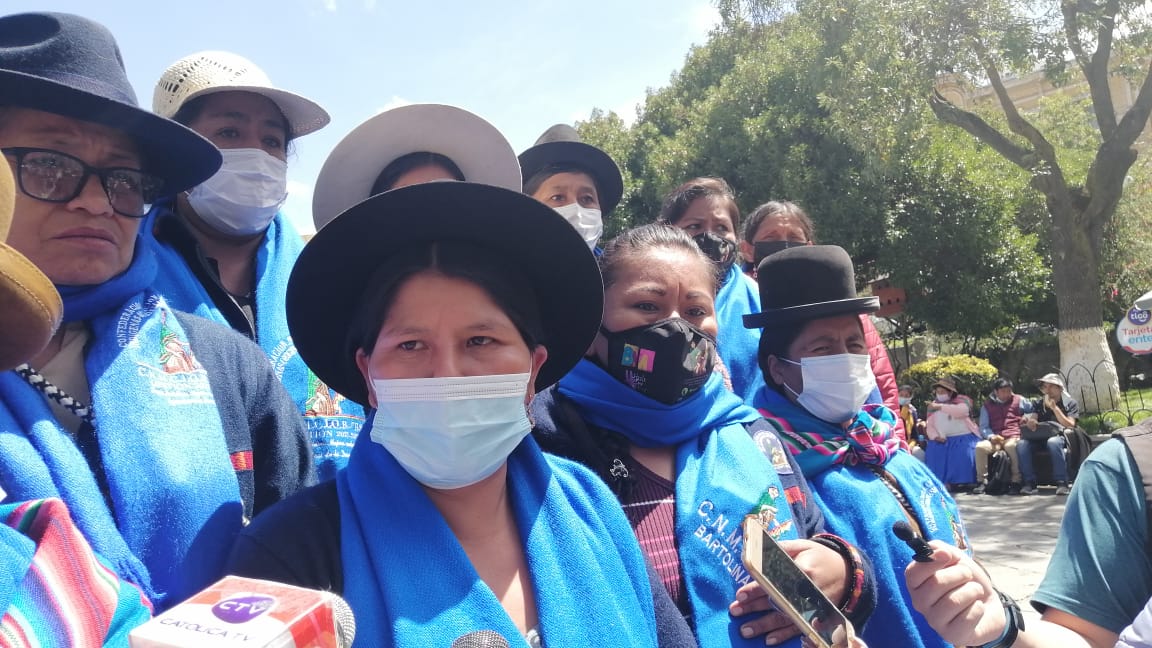 Alianza de Mujeres de Bolivia exige juicio ordinario para Jeanine Áñez