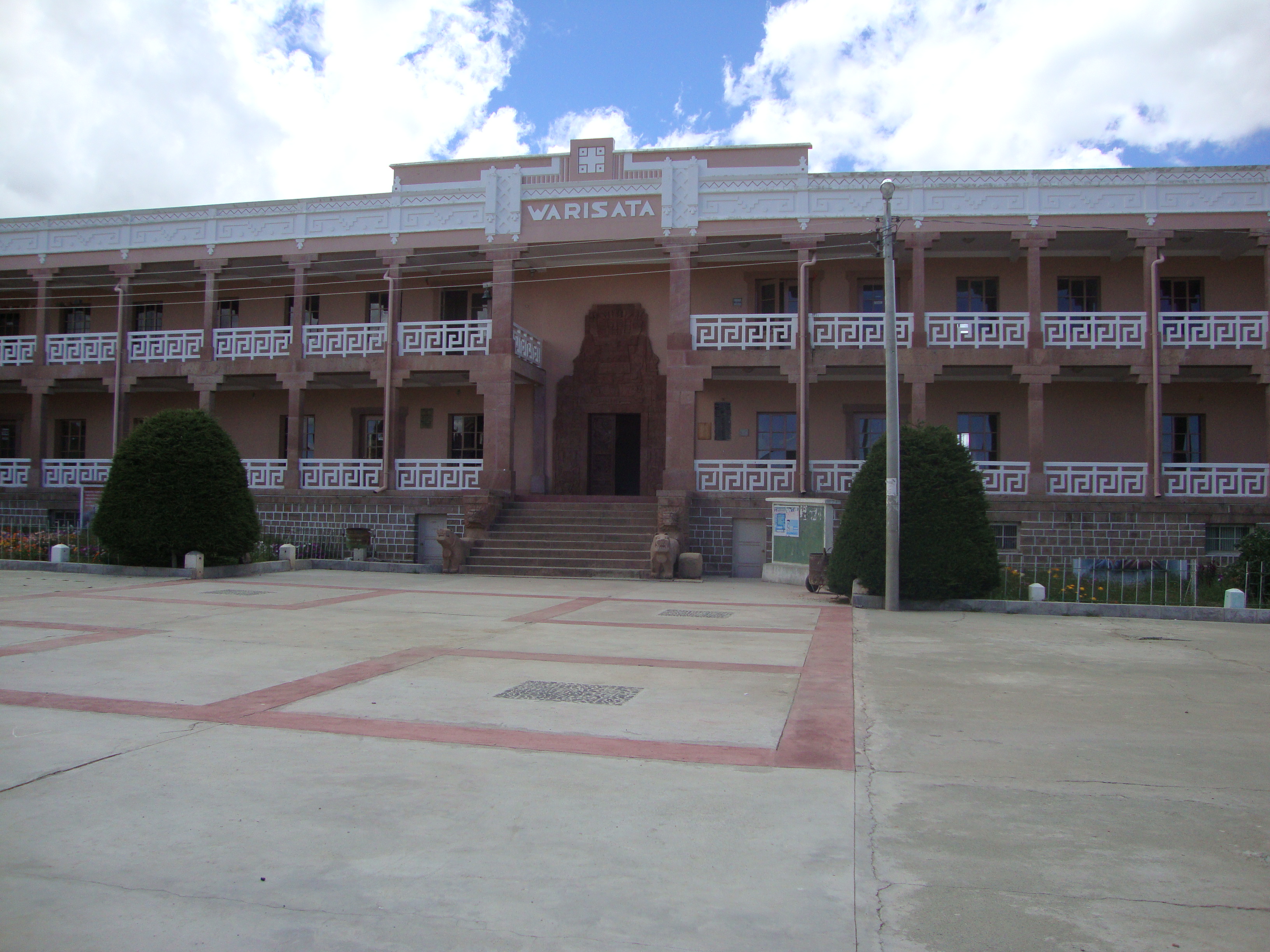 Presidente recuerda a la escuela ayllu de Warisata, que inició la revolución pedagógica más importante en América Latina
