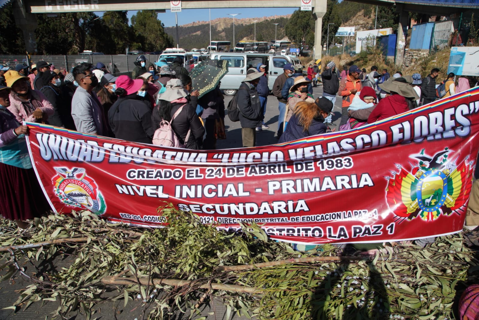 Padres de familia de La Paz piden la renuncia de Arias y en El Alto cuestionan a Copa