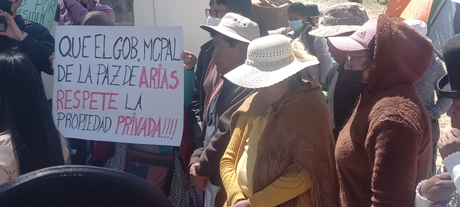 Demoliciones de viviendas que ordenó Iván Arias movilizan a vecinos de tres distritos