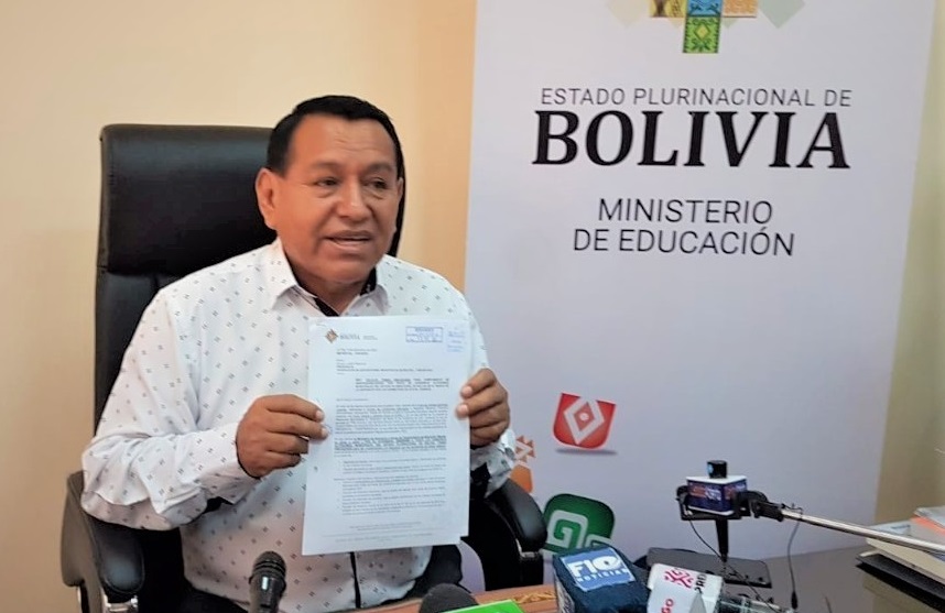 Educación insta a alcaldes a remozar escuelas y garantizar insumos de bioseguridad para el retorno a clases en 2023