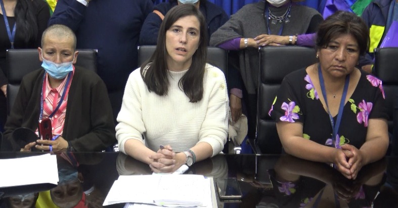 Gobierno y pacientes con cáncer acuerdan fortalecer tratamiento en los centros de medicina nuclear 