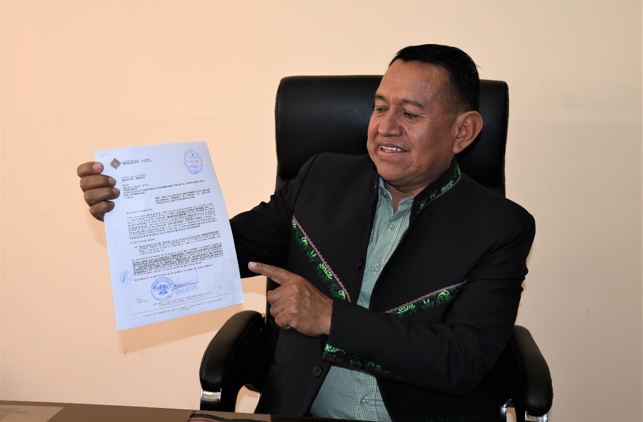 Educación pide mantenimiento de unidades educativas a gobiernos municipales del país