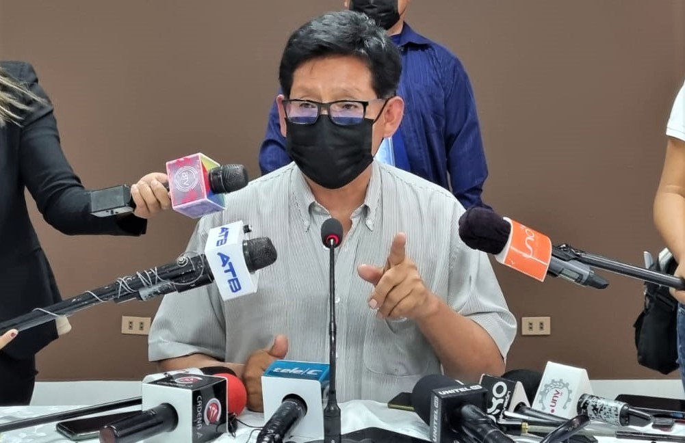 Educación exhorta a padres de familia vacunar a sus hijos frente a la quinta ola del COVID-19