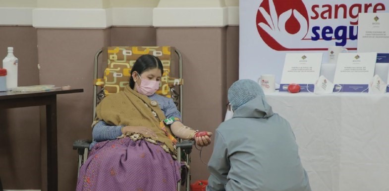 Bolivia sube captación de donantes de sangre y se emite norma para servicios de transfusión 