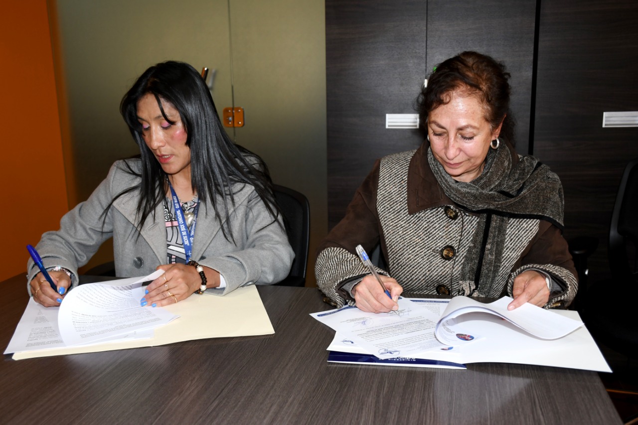 Convenio interinstitucional promoverá la formación artística de futuros maestros de Educación Física y Deporte