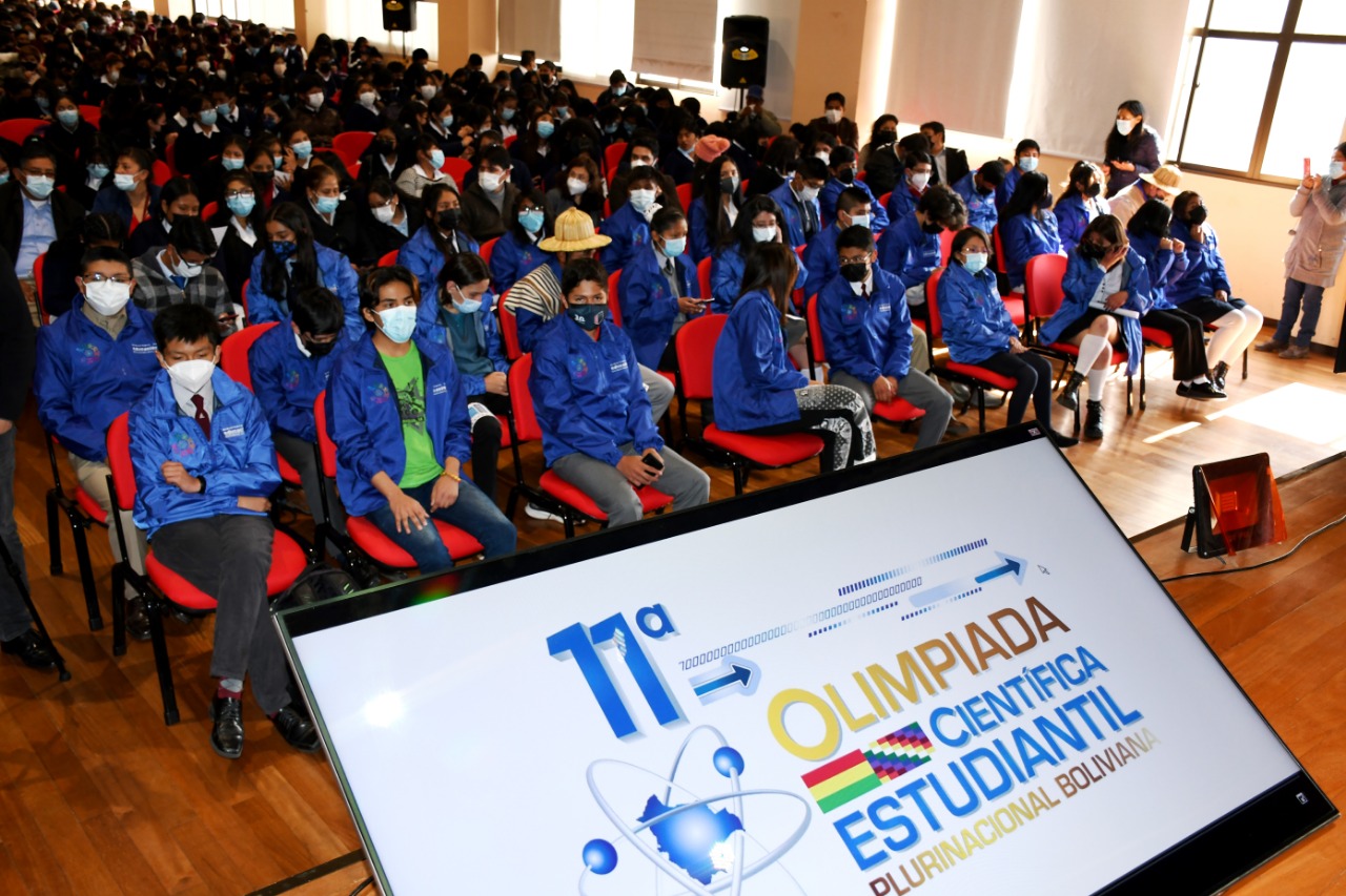 Educación convoca a estudiantes de todo el país a participar en la 11va Olimpiada Científica Estudiantil 2022