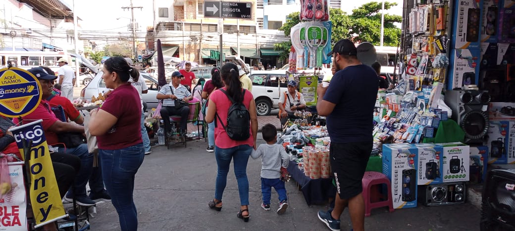 Transportistas, comerciantes y gremiales, “si no salen a trabajar no comen”
