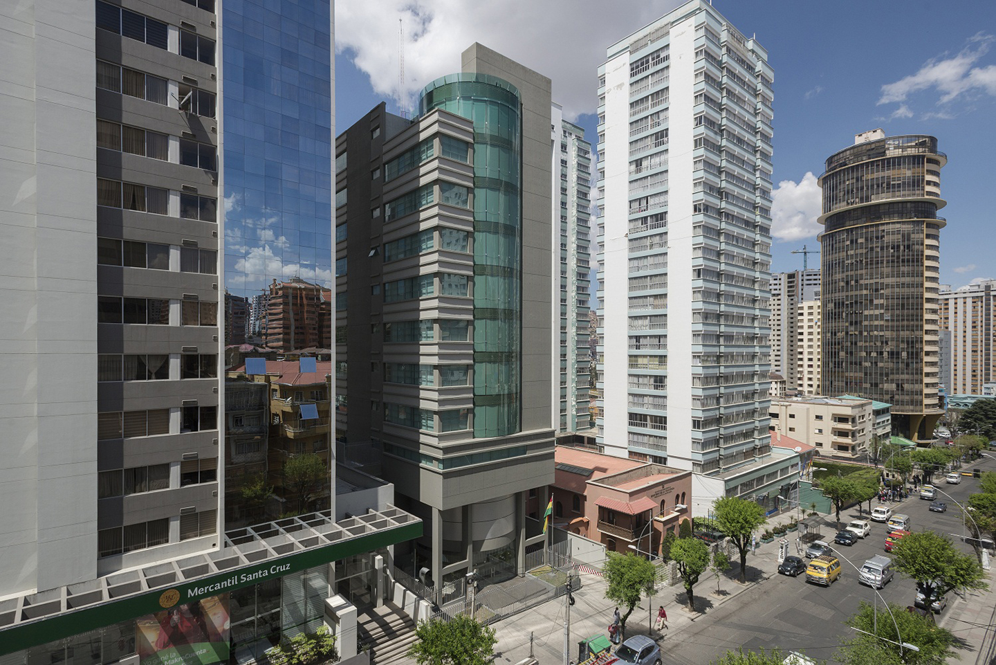 Arquitectos advierten que en La Paz primero se construye luego se aprueban los planos