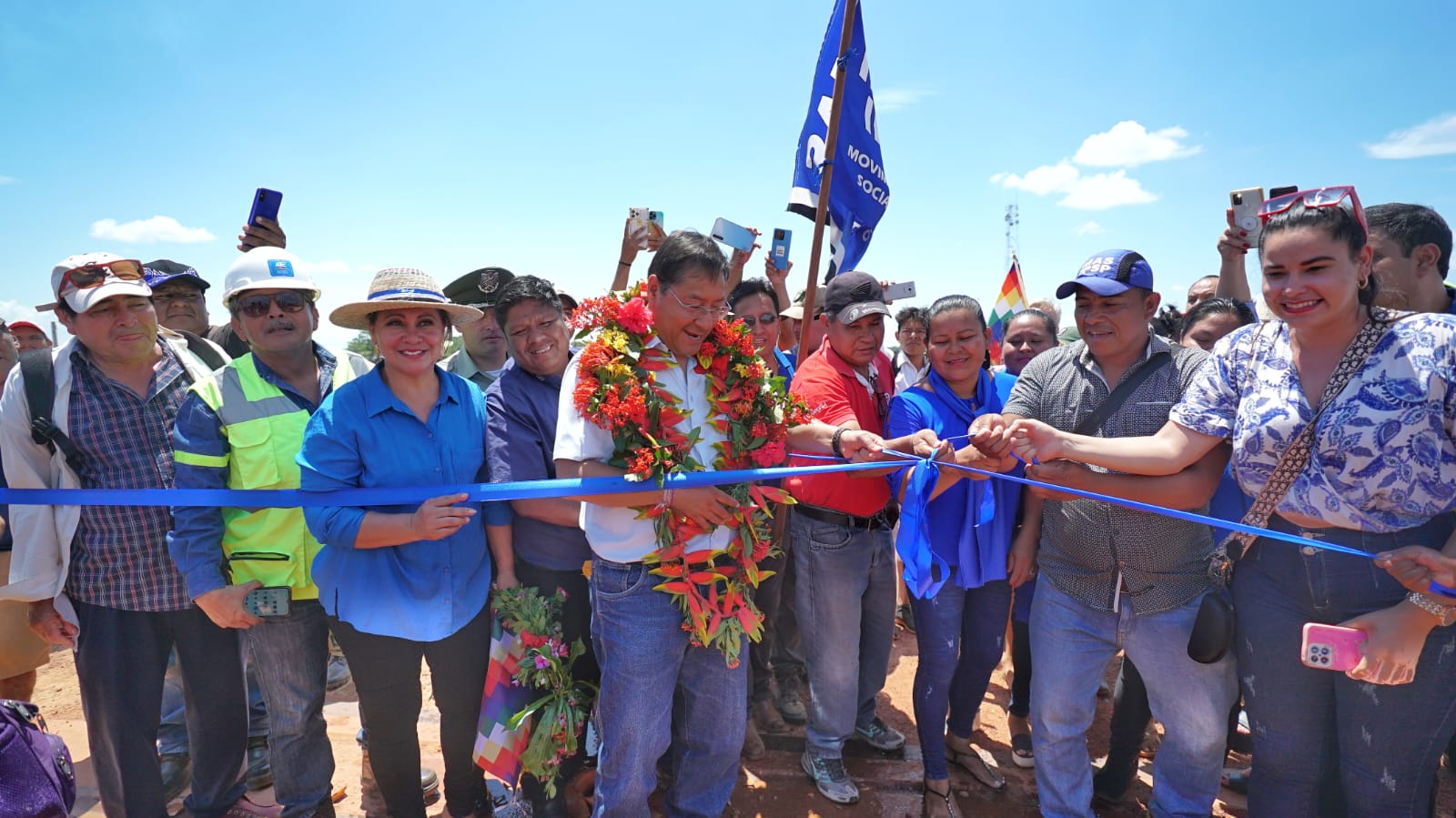 Presidente entrega el Puente Itonama para la integración vial y la inclusión de los pueblos indígenas en Beni