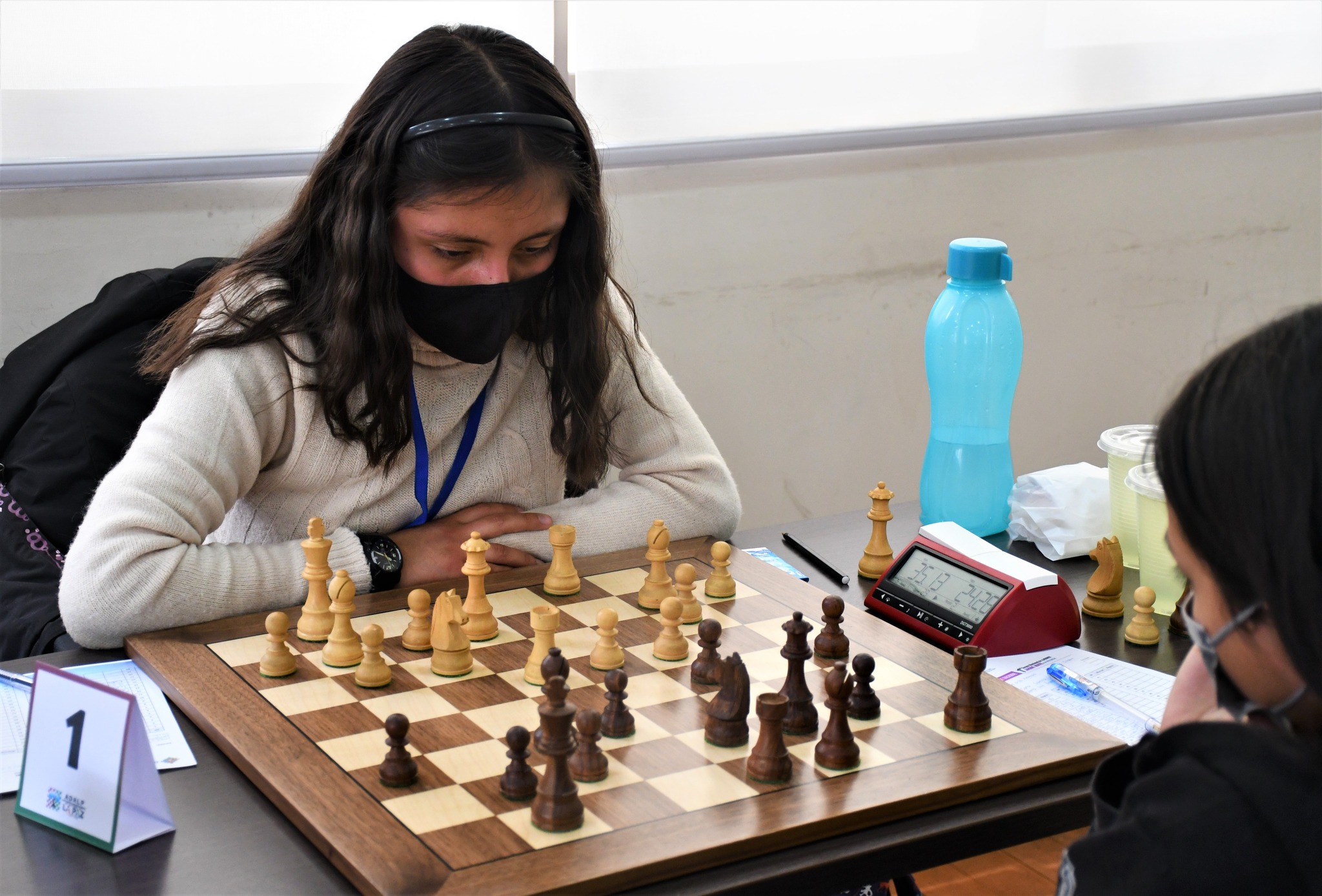 Concluyen las primeras rondas del Torneo de Ajedrez “Jaque Mate a la Violencia”