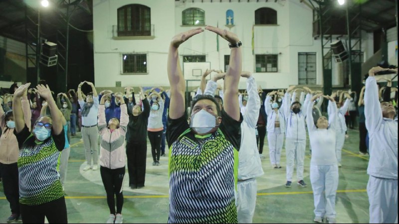 Salud y Caja Bancaria Estatal promueven el Club del Manejo del Estrés Laboral 